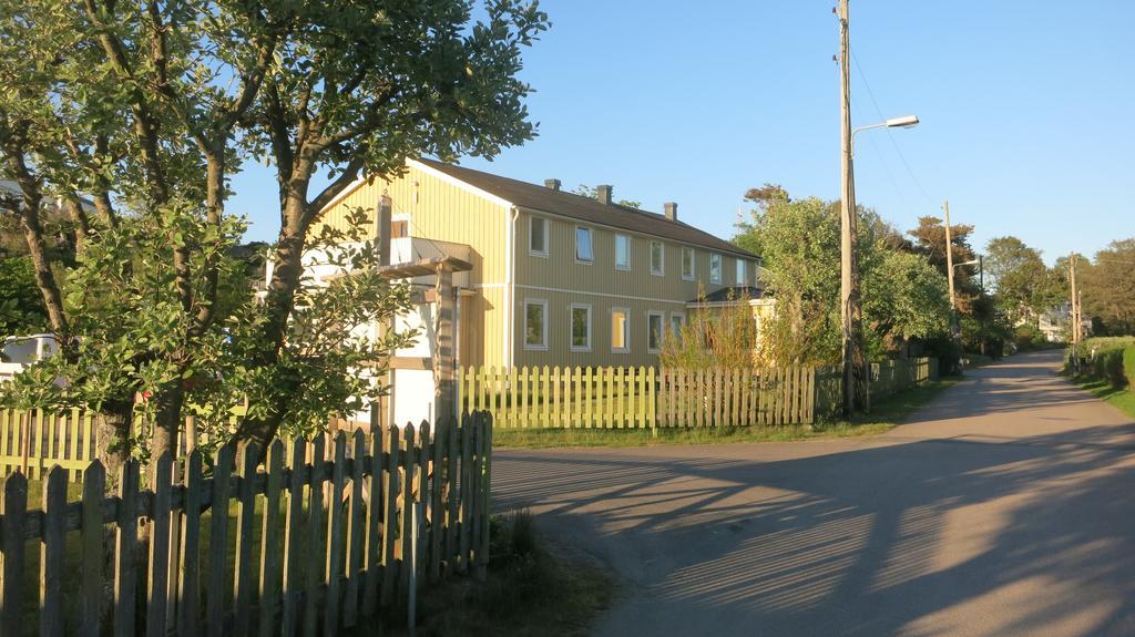 Vallersviks Vandrarhem Aenggarden Frillesås Exterior foto